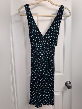 Ann Taylor Loft Black and Teal Printed V-Neck Sleeveless Women’s Dress